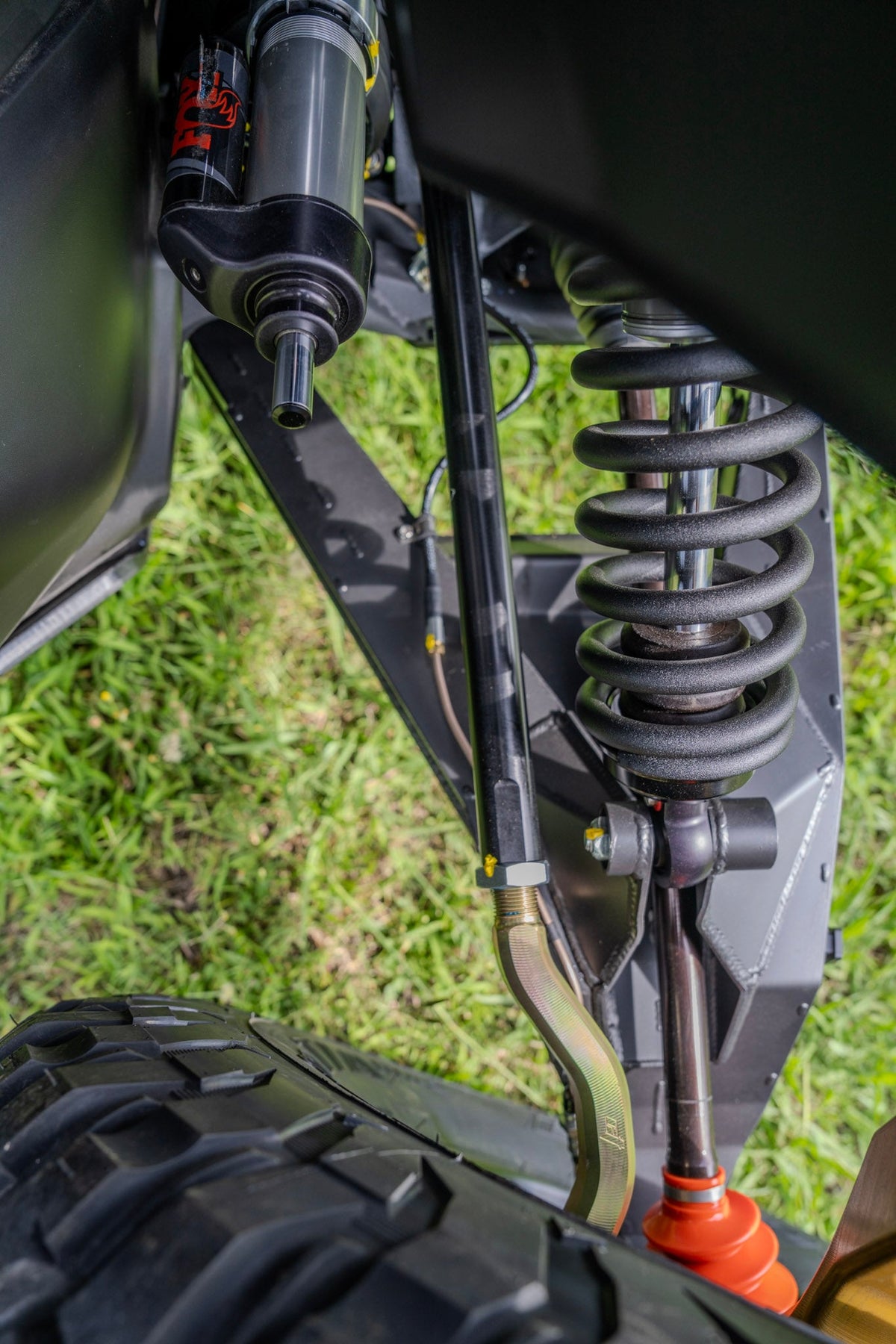Maverick R Pro Rock High Clearance Lower A Arms - product image 5