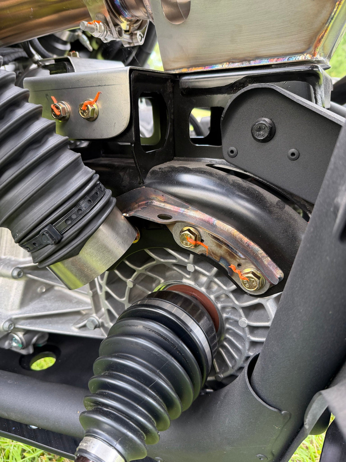 Maverick R Roof CV Duct Kit - product image 6