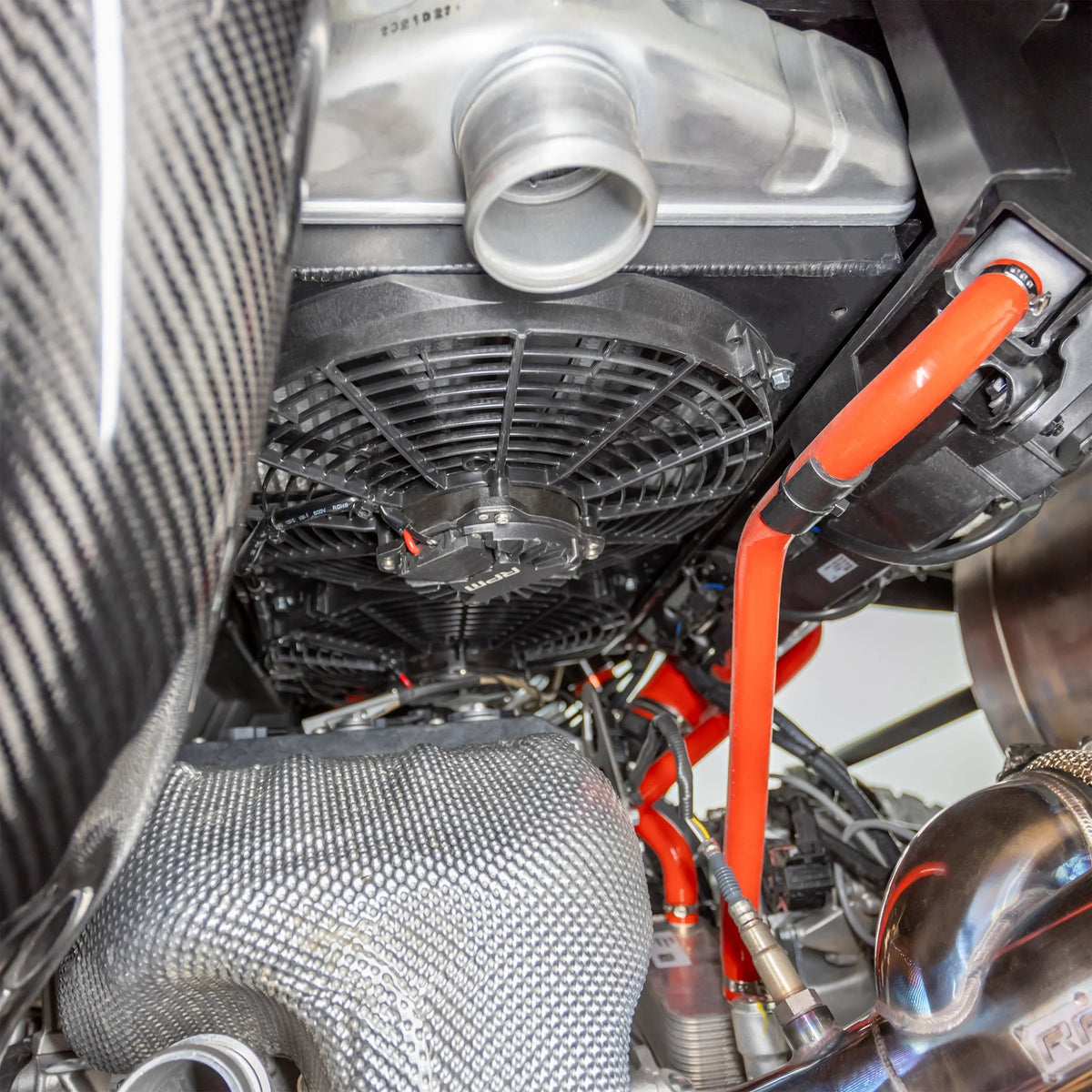 RPM Maverick R Brushless Intercooler Fans & Shroud Kit — view 6