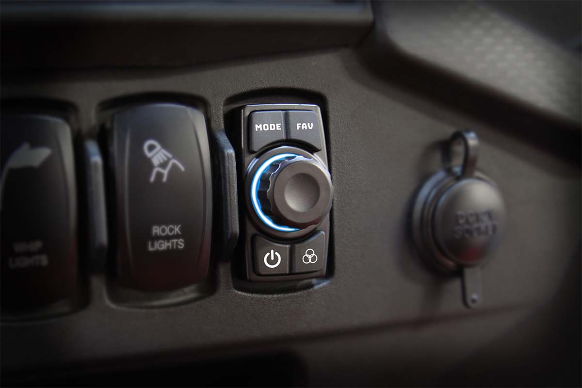 Universal RGB Accessories Controller - product image 2