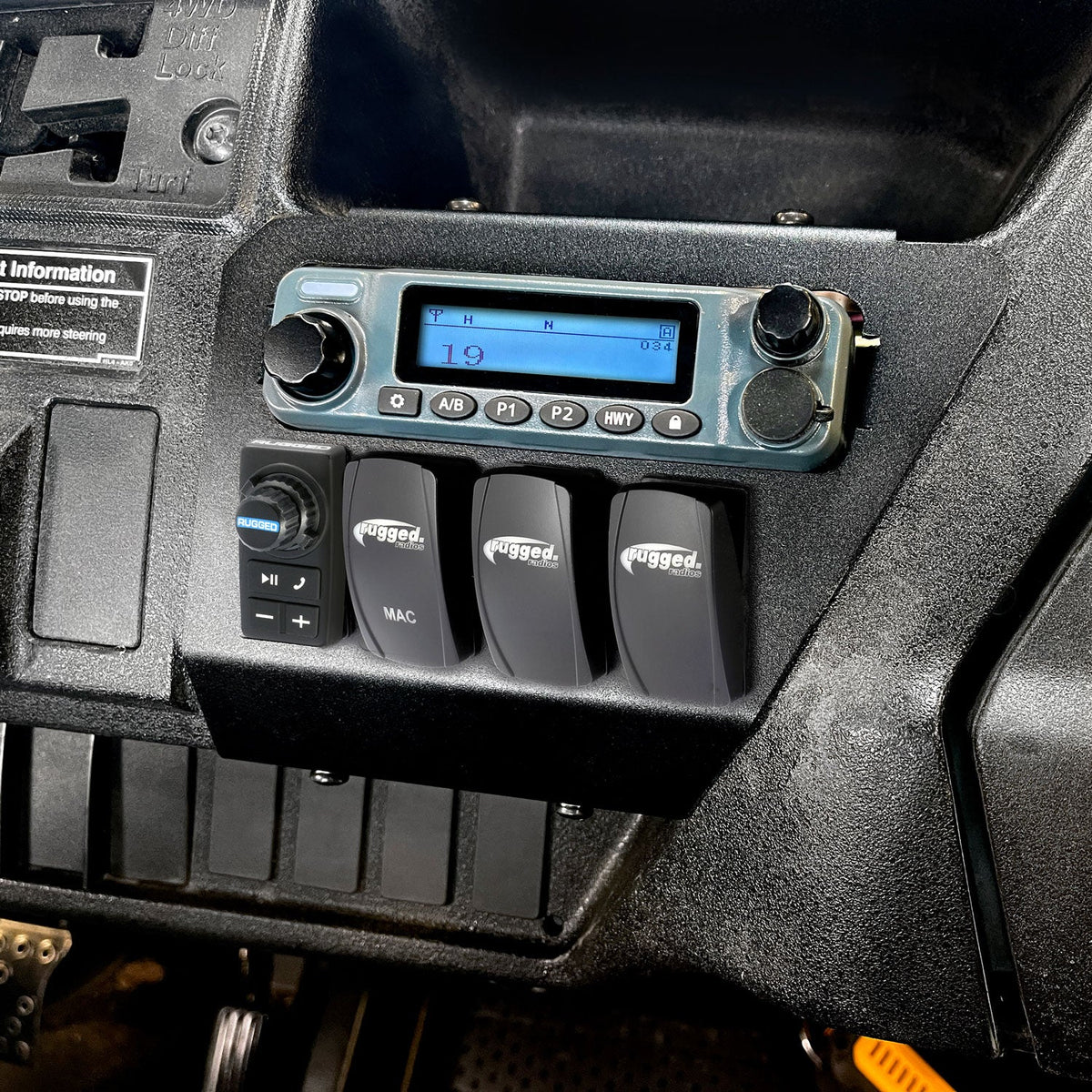Honda Pioneer Complete Communication Kit with Bluetooth Intercom and 2-Way Radio - product image 2