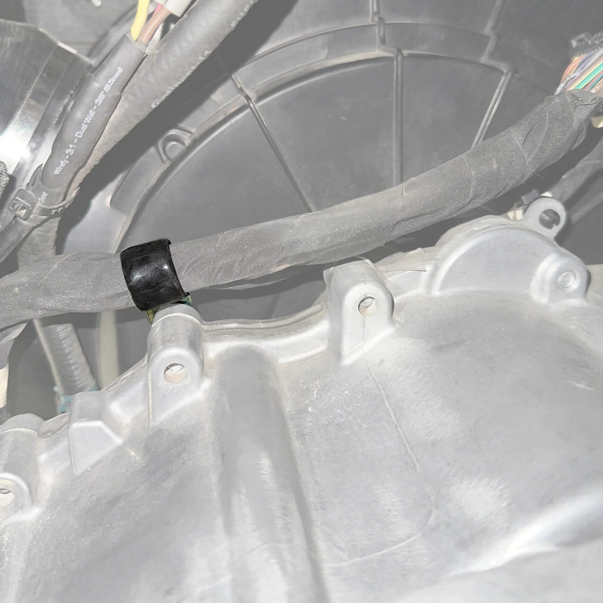 RPM Pro R "SHORTY" Reduced Height Silicone Clutch Exhaust Vent Silicone — view 6