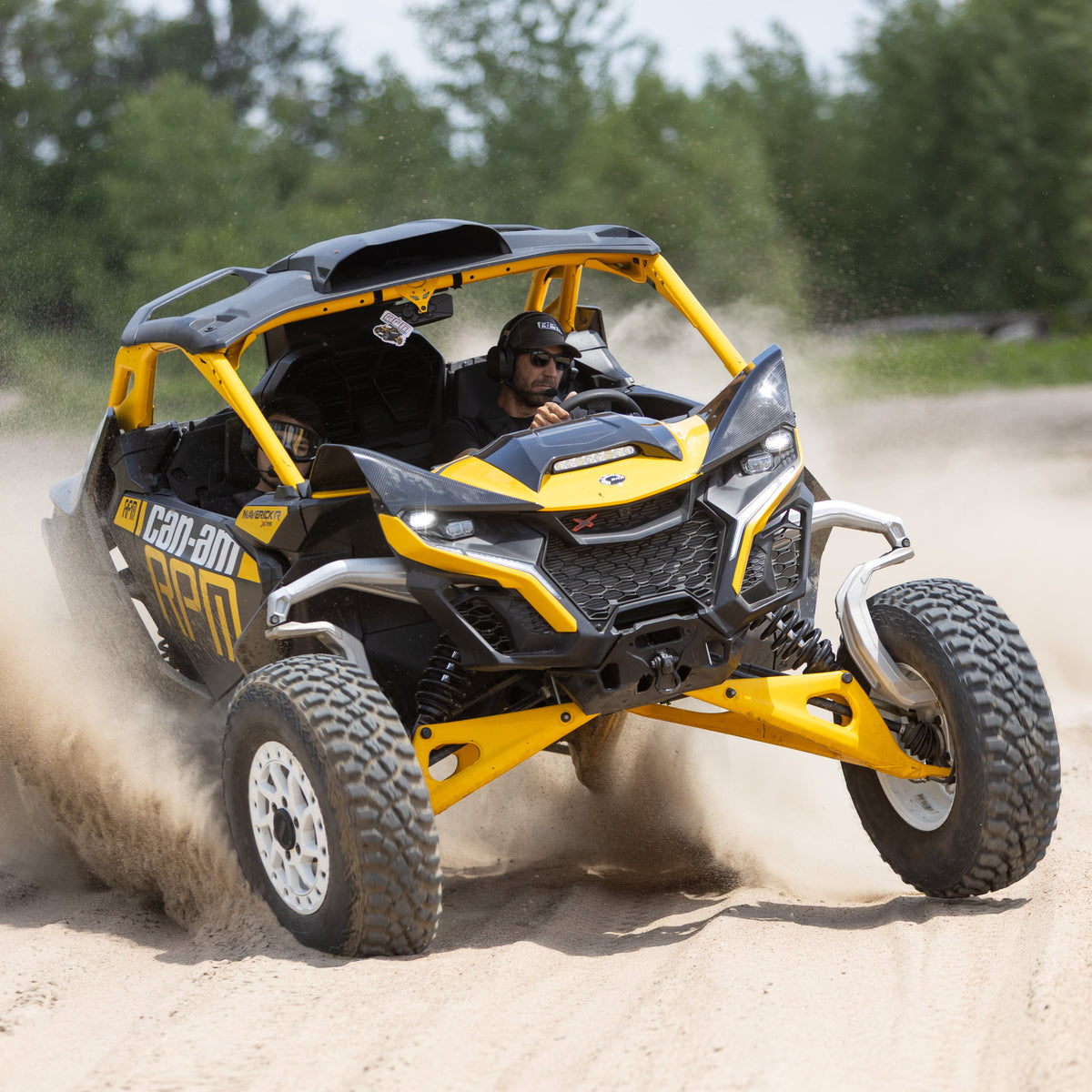 RPM Can-Am Maverick R Carbon Fiber Front Fenders — view 3