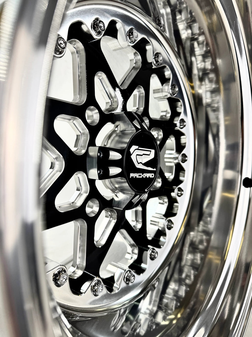 V2 – FF Forged Polished Gloss Black