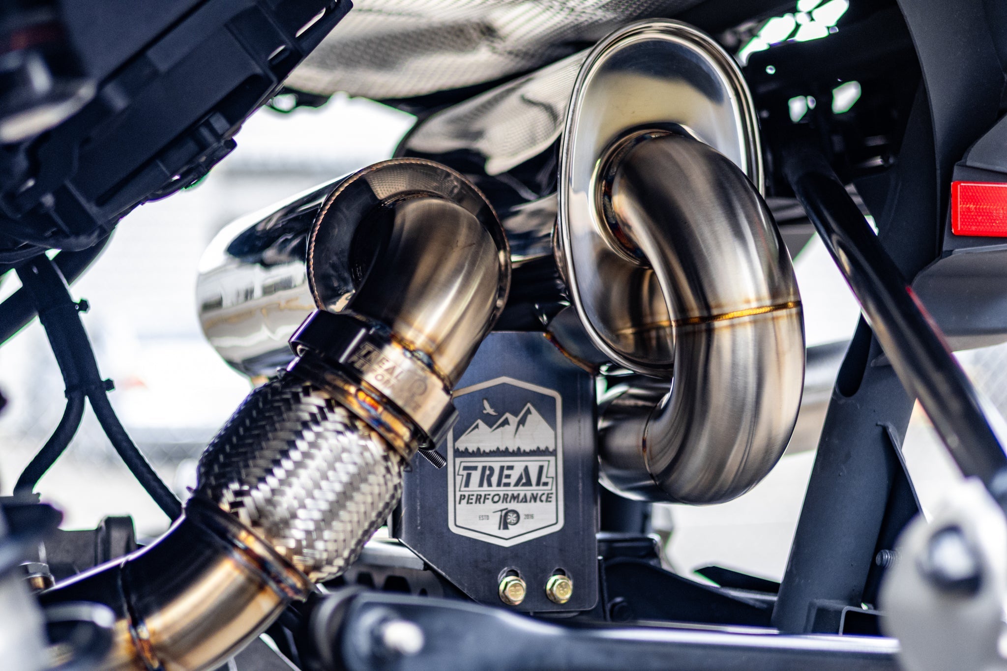 Treal Performance 2024-2025 Can-Am Maverick R "The Patriot" Exhaust System - product view 18